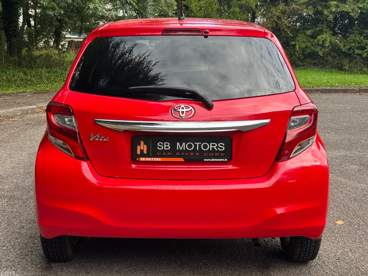 Toyota Vitz Hatchback, Petrol, 2016, Red