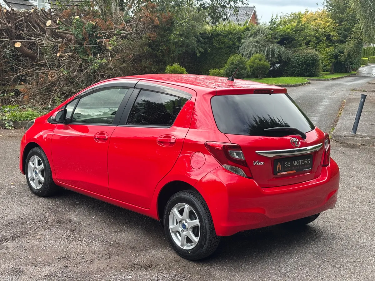 Toyota Vitz Hatchback, Petrol, 2016, Red