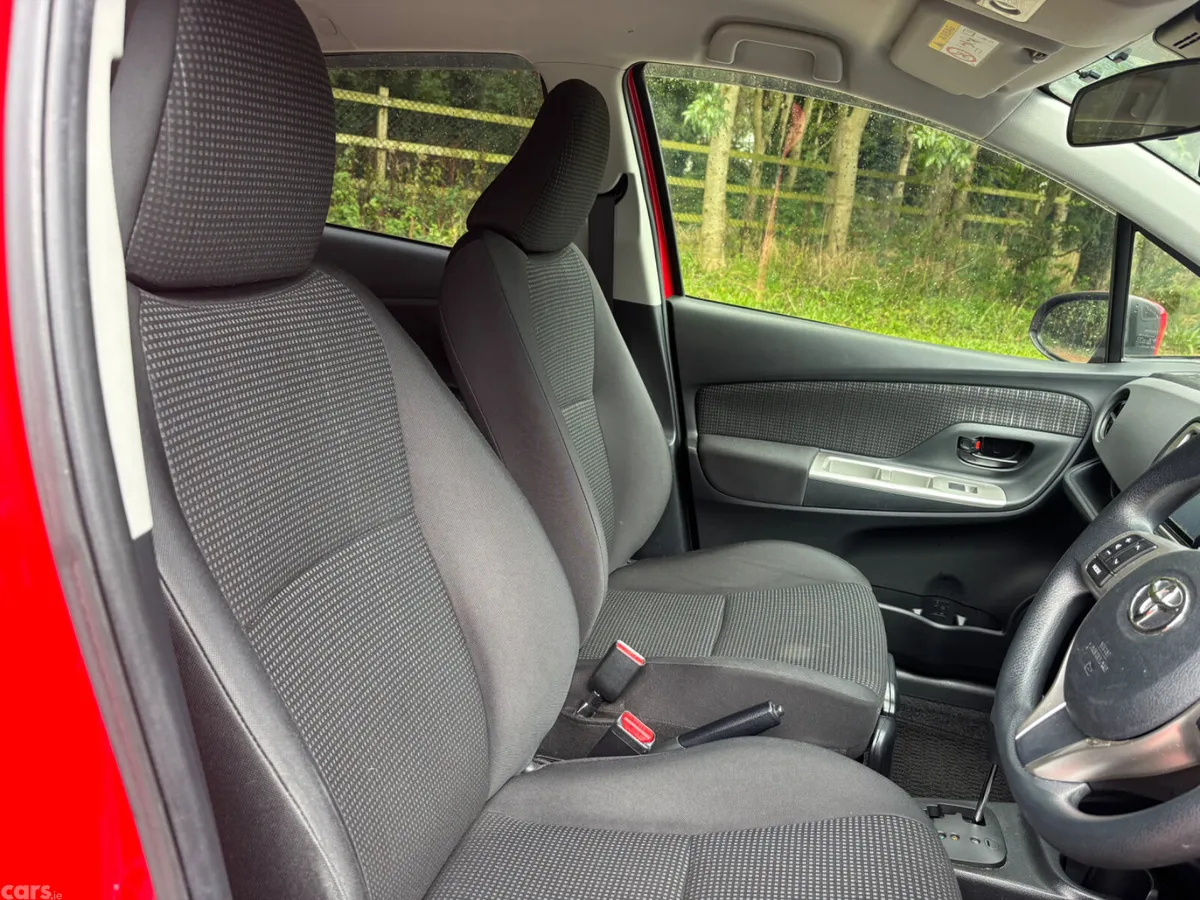 Toyota Vitz Hatchback, Petrol, 2016, Red