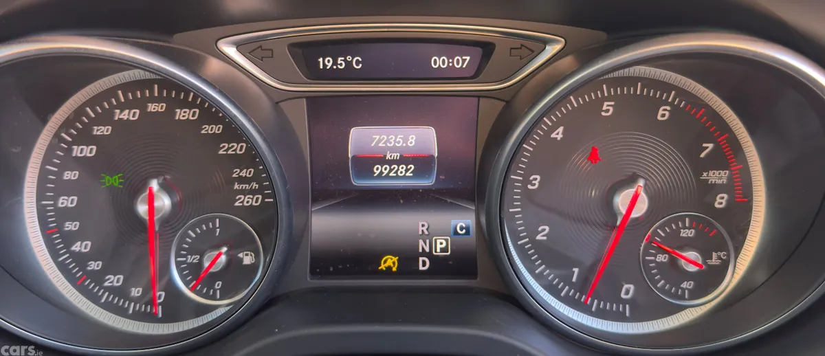 Mercedes-Benz CLA Estate, Petrol, 2017, Red