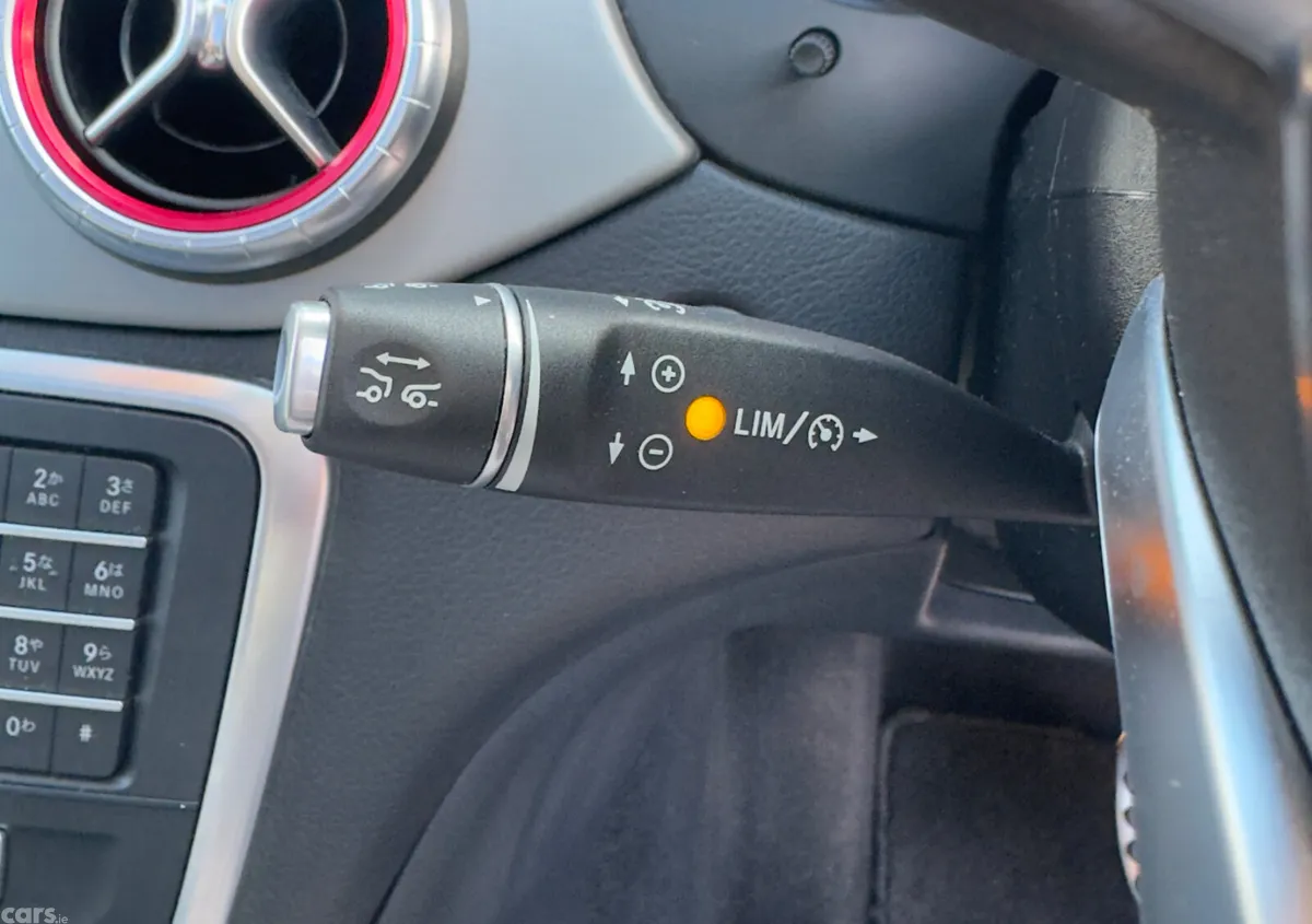 Mercedes-Benz CLA Estate, Petrol, 2017, Red