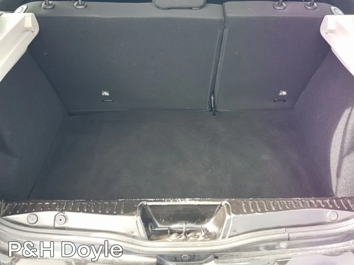 Dacia Sandero Hatchback, Petrol, 2018, Black