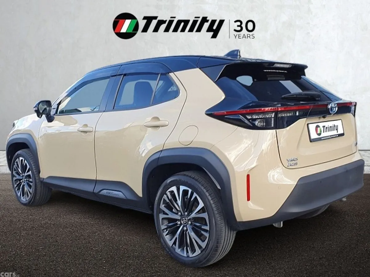 Toyota Yaris Cross SUV, Petrol Hybrid, 2022, Beige