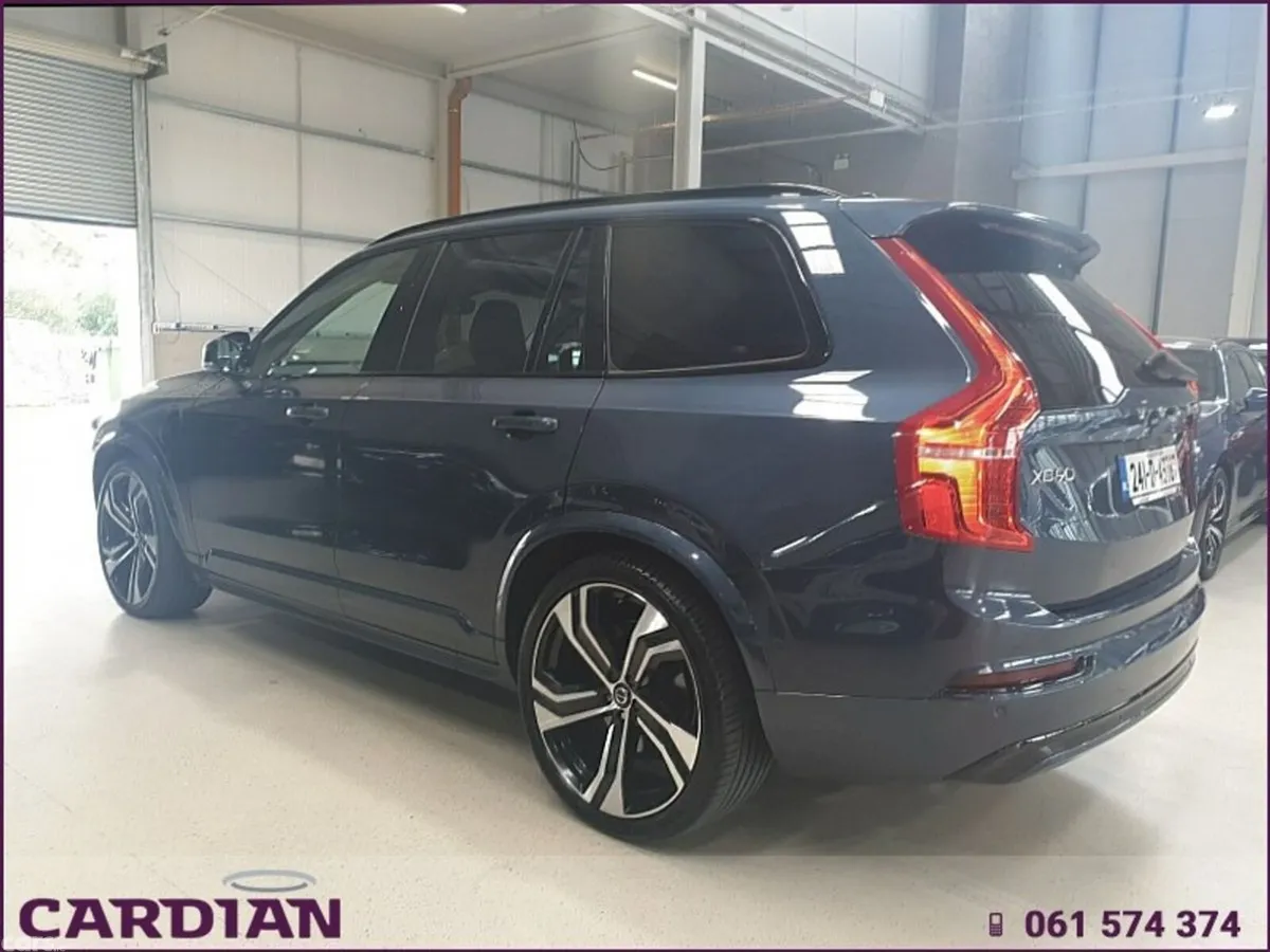 Volvo XC90 SUV, Petrol Plug-in Hybrid, 2024, Blue