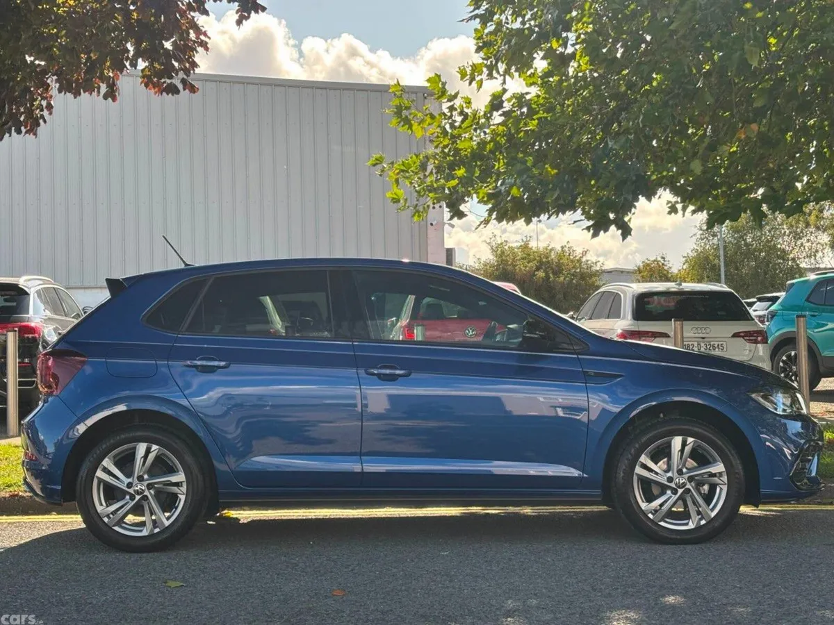 Volkswagen Polo Hatchback, Petrol, 2025, Blue
