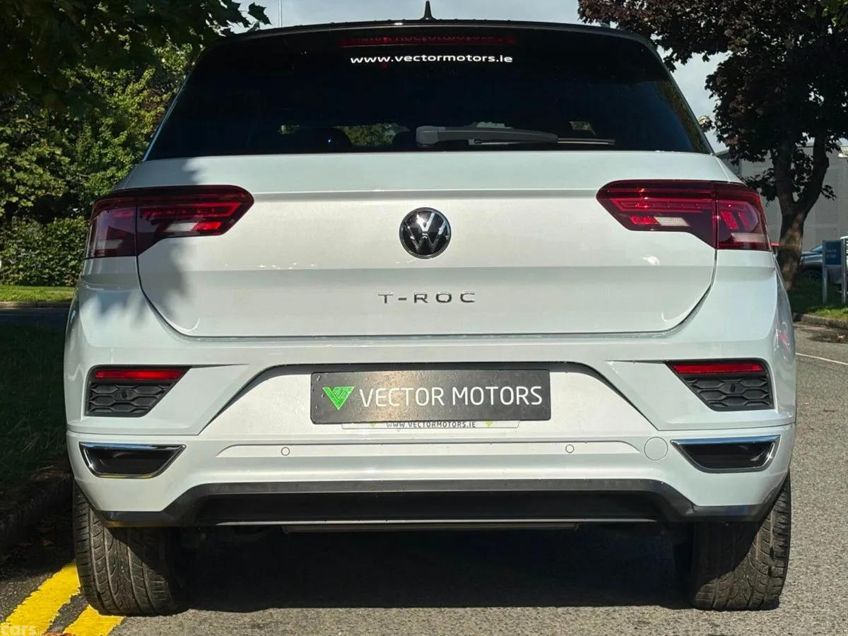 Volkswagen T-Roc SUV, Diesel, 2022, White