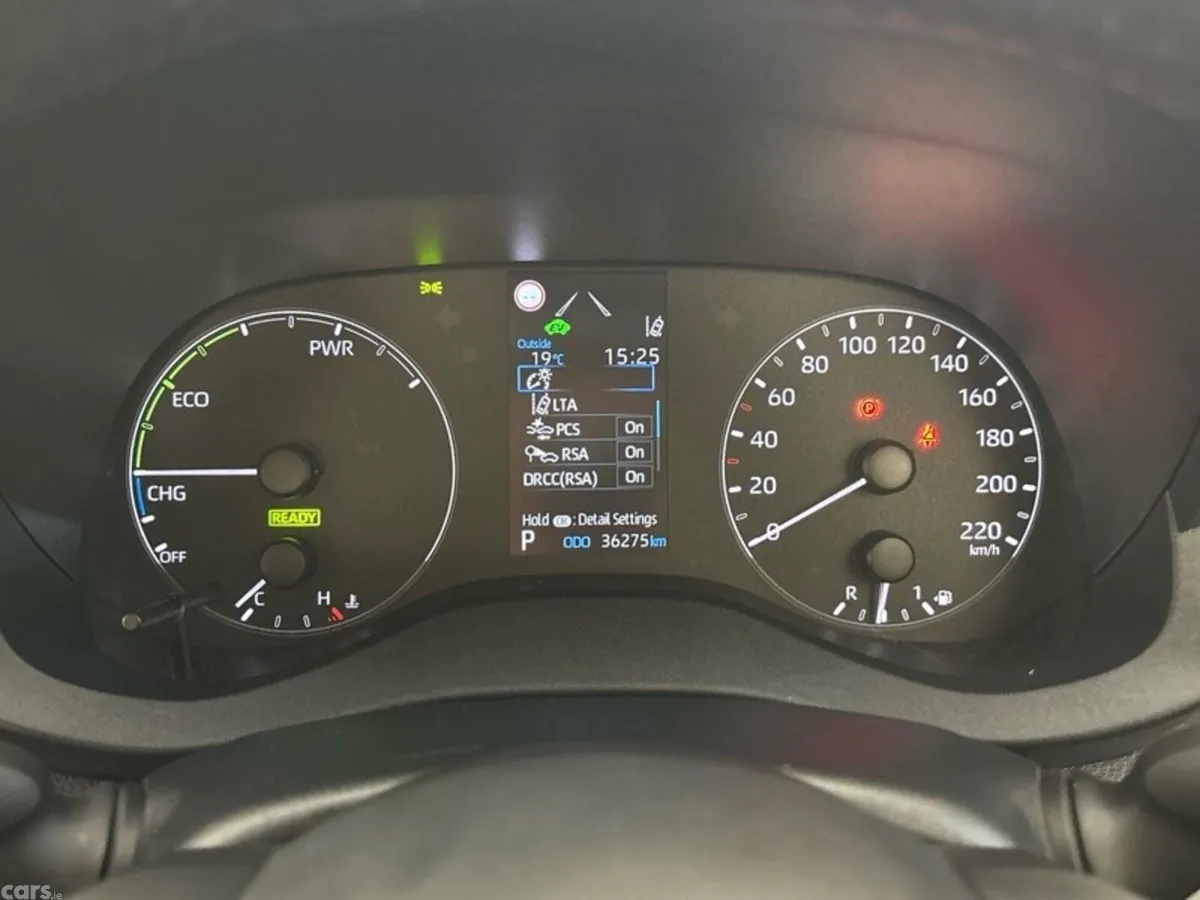 Toyota Yaris Hatchback, Petrol Hybrid, 2023, Grey