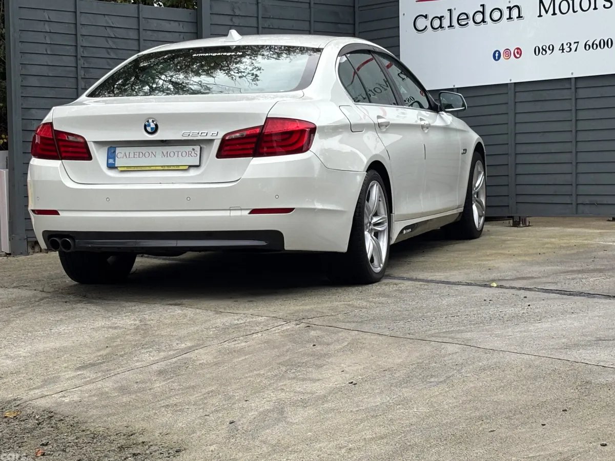 BMW 5-Series Saloon, Diesel, 2012, White
