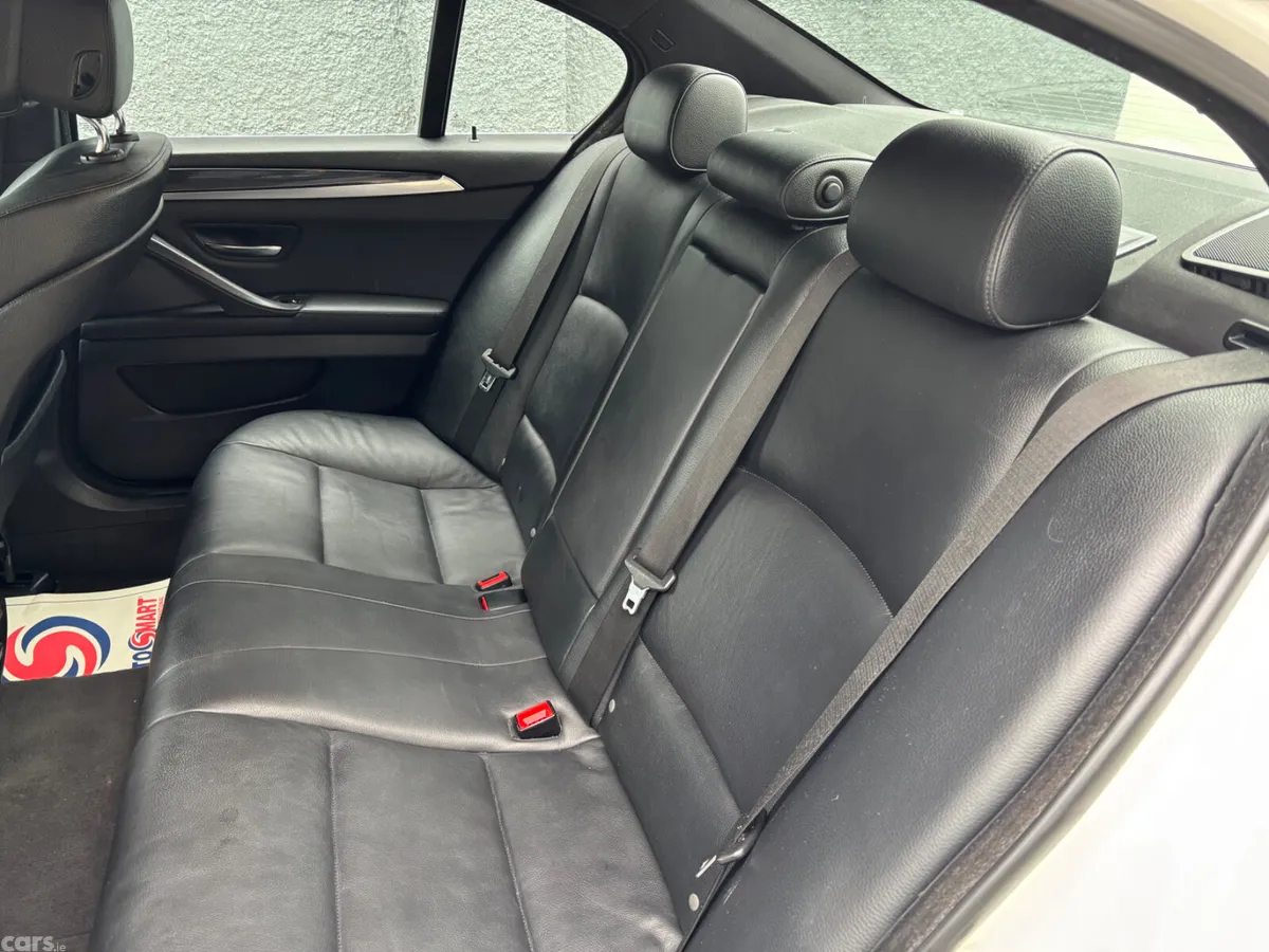BMW 5-Series Saloon, Diesel, 2012, White