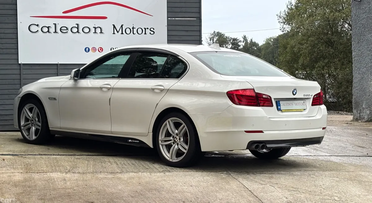 BMW 5-Series Saloon, Diesel, 2012, White