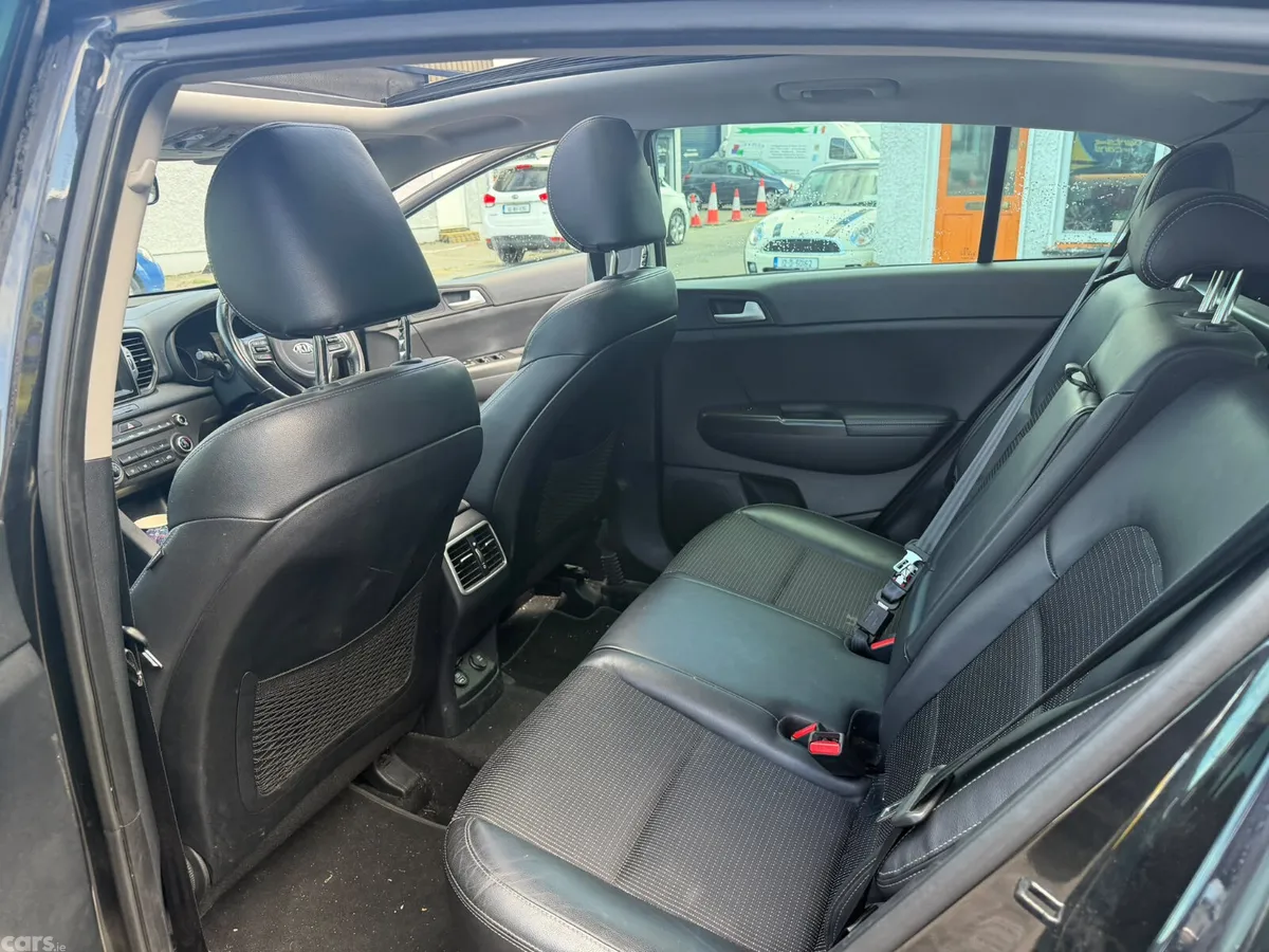 Kia Sportage SUV, Diesel, 2016, Black