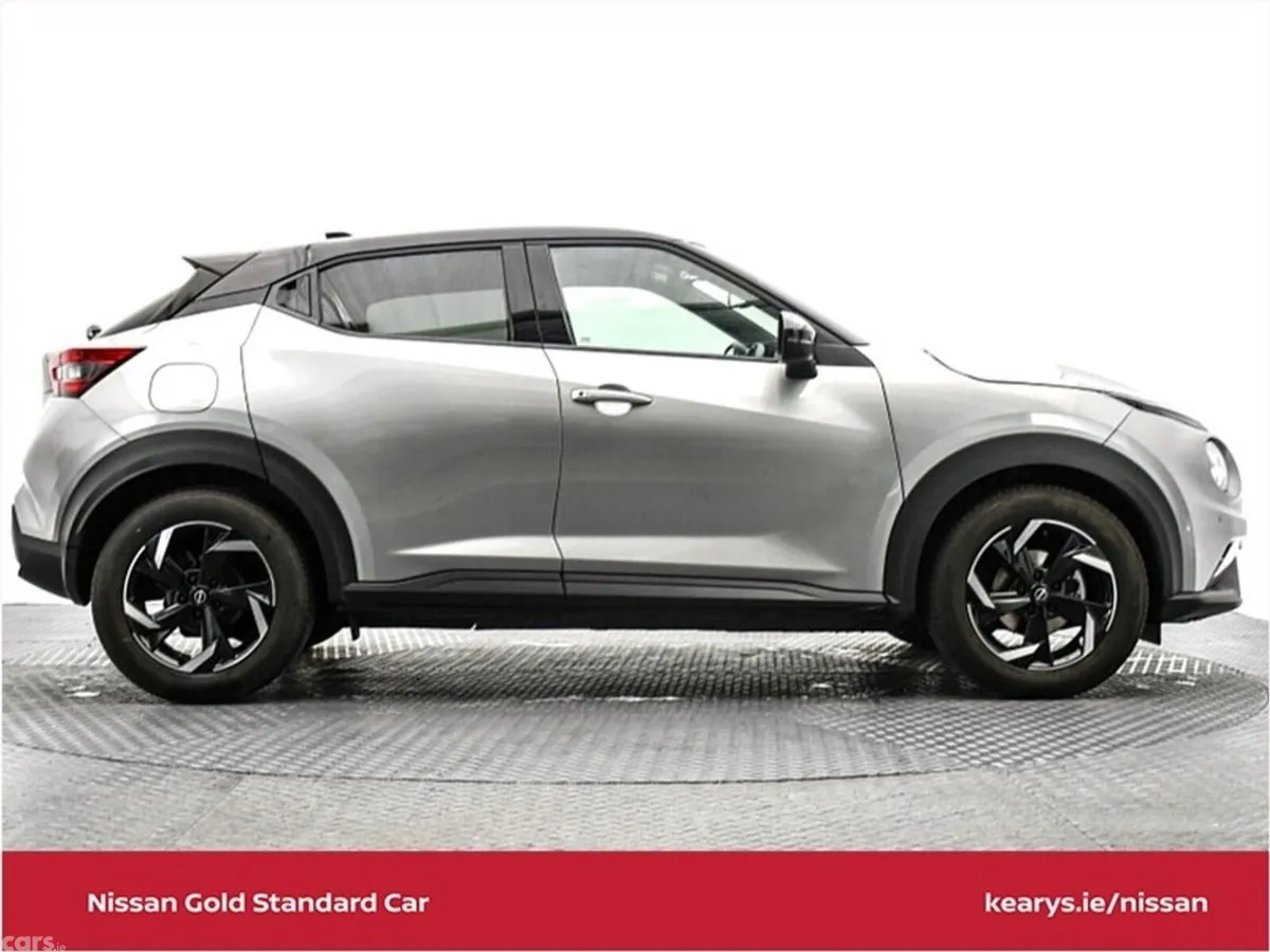 Nissan Juke SUV, Petrol, 2024, Silver