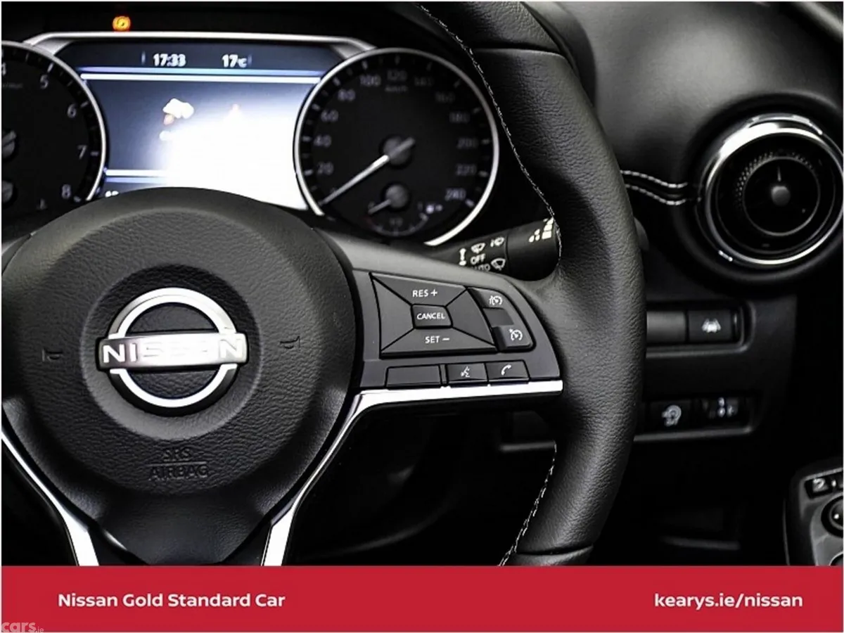 Nissan Juke SUV, Petrol, 2024, Silver