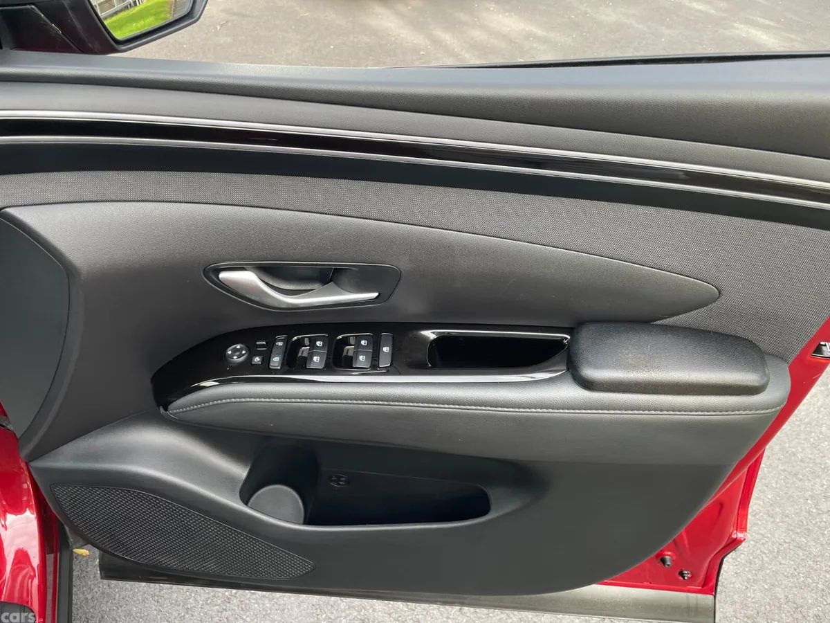 Hyundai Tucson SUV, Diesel, 2021, Red