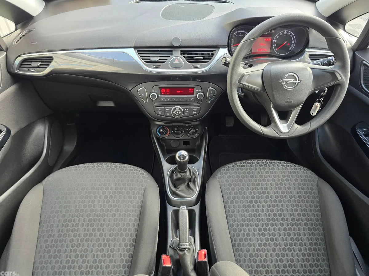 Opel Corsa Hatchback, Petrol, 2019, White