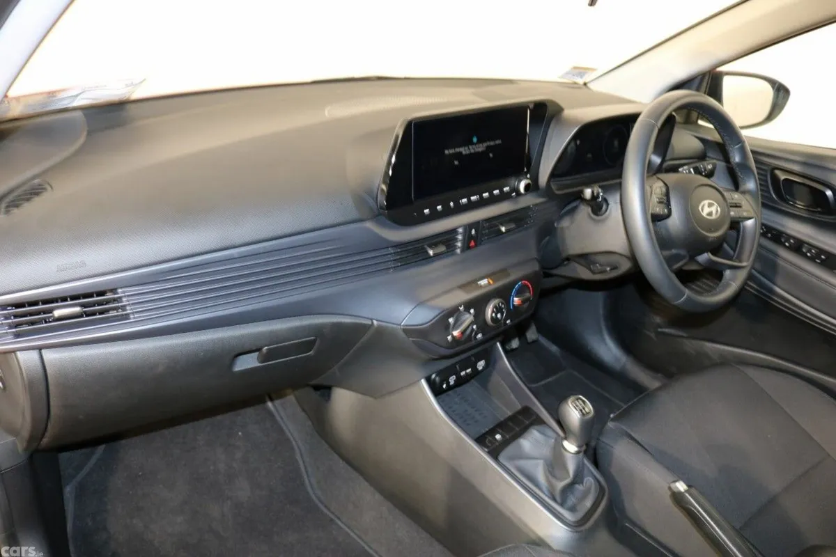 Hyundai i20 Hatchback, Petrol, 2024, Red