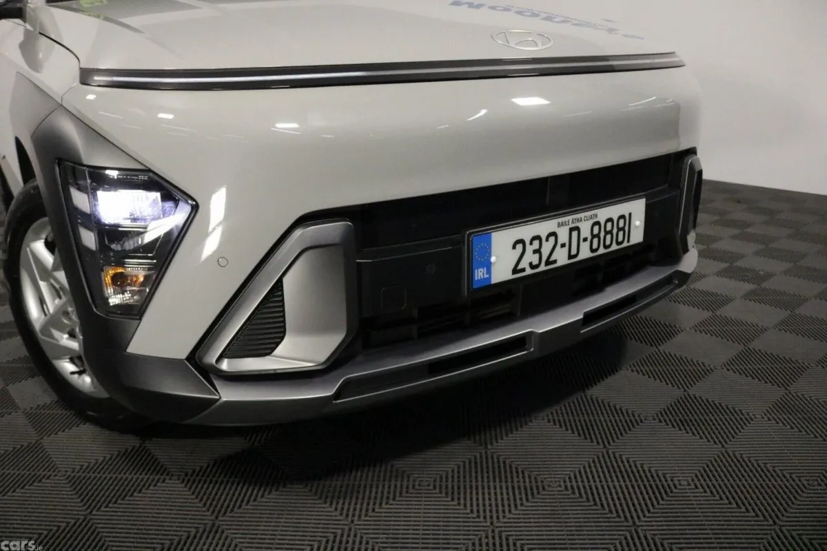 Hyundai KONA MPV, Petrol, 2023, Grey