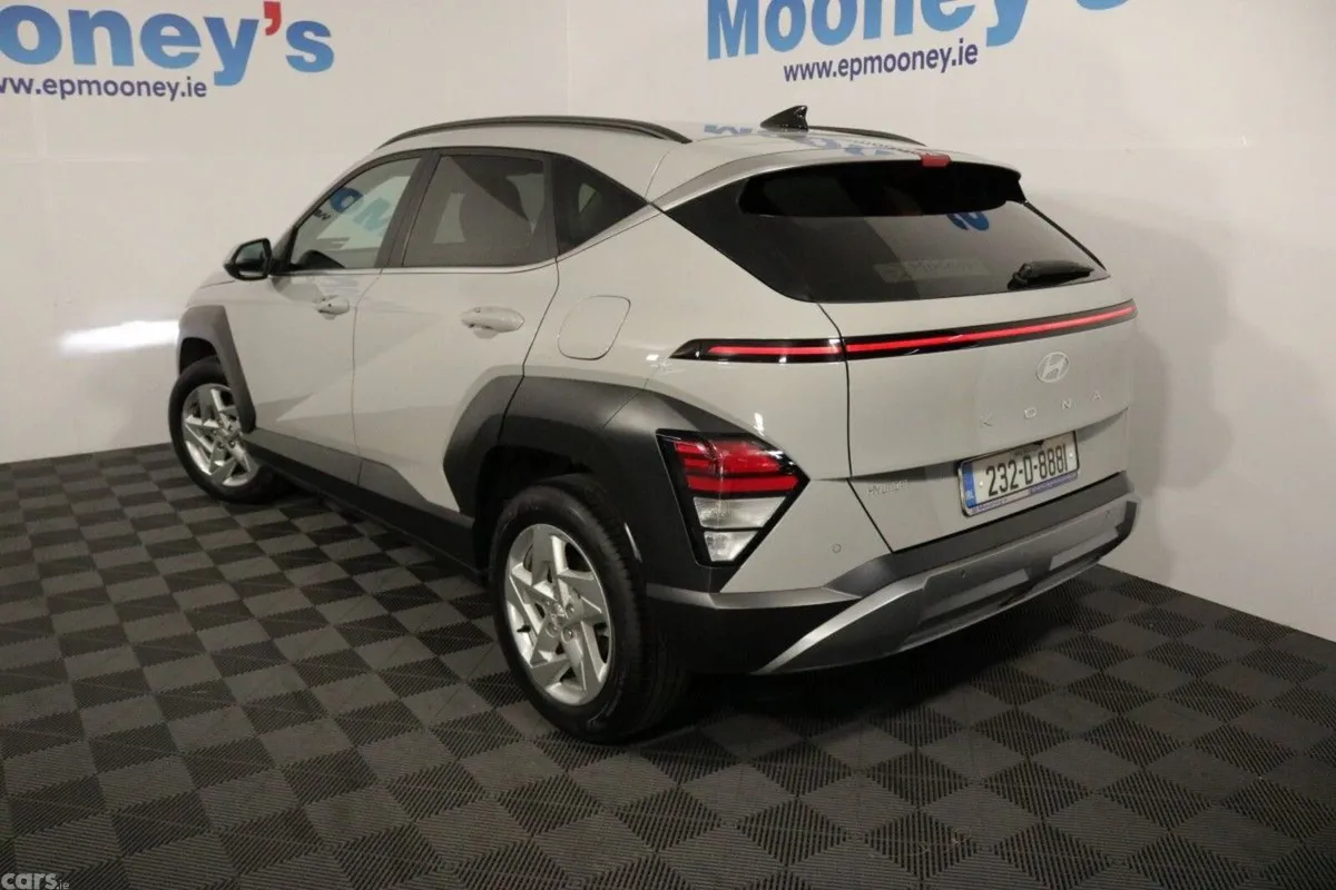 Hyundai KONA MPV, Petrol, 2023, Grey