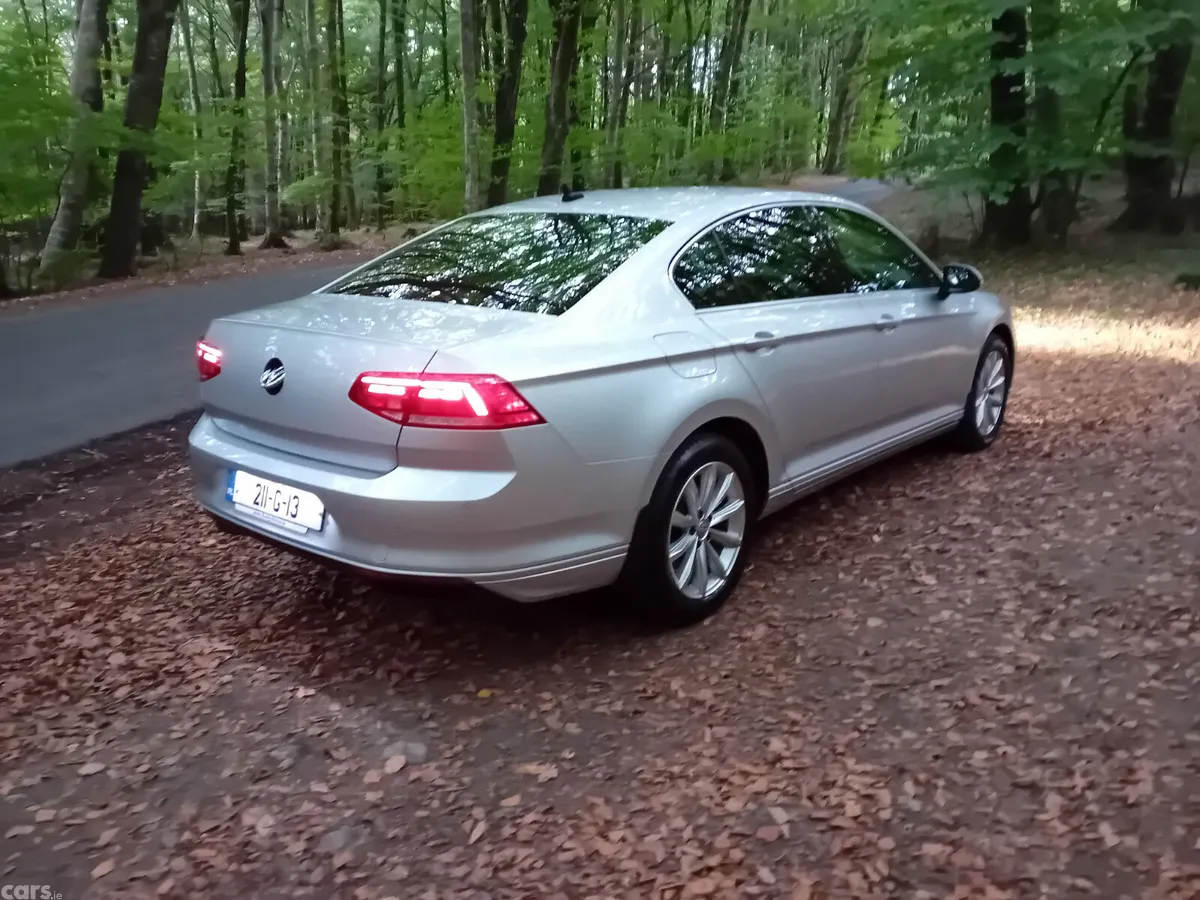 Volkswagen Passat Saloon, Diesel, 2021, Grey