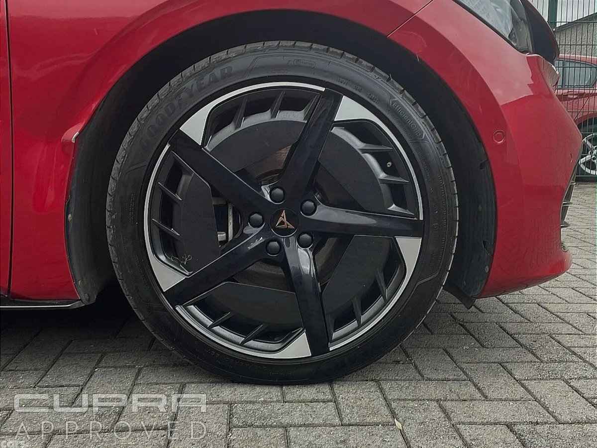 Cupra Born Estate, Electric, 2023, Red