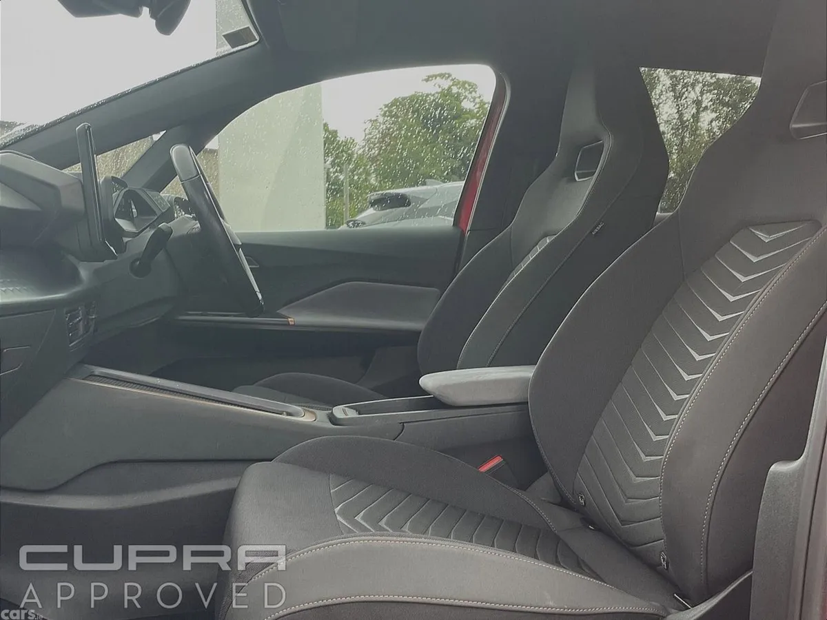Cupra Born Estate, Electric, 2023, Red