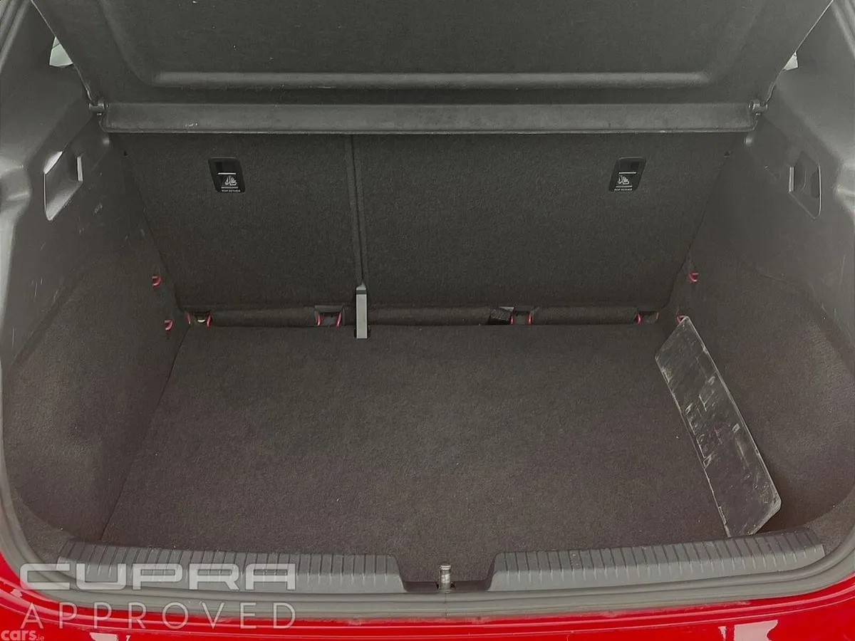 Cupra Born Estate, Electric, 2023, Red