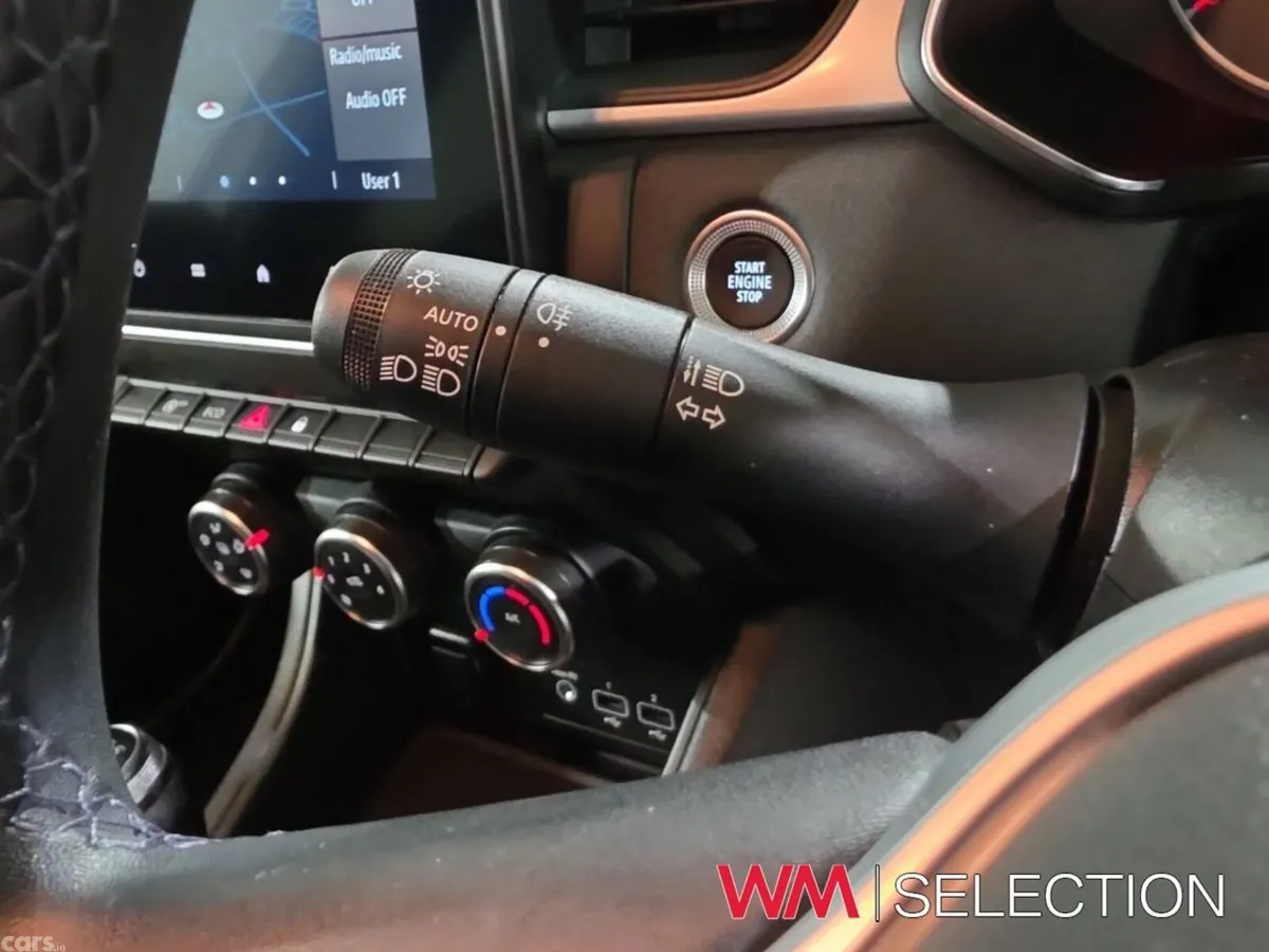 Renault Captur SUV, Petrol, 2022, Grey