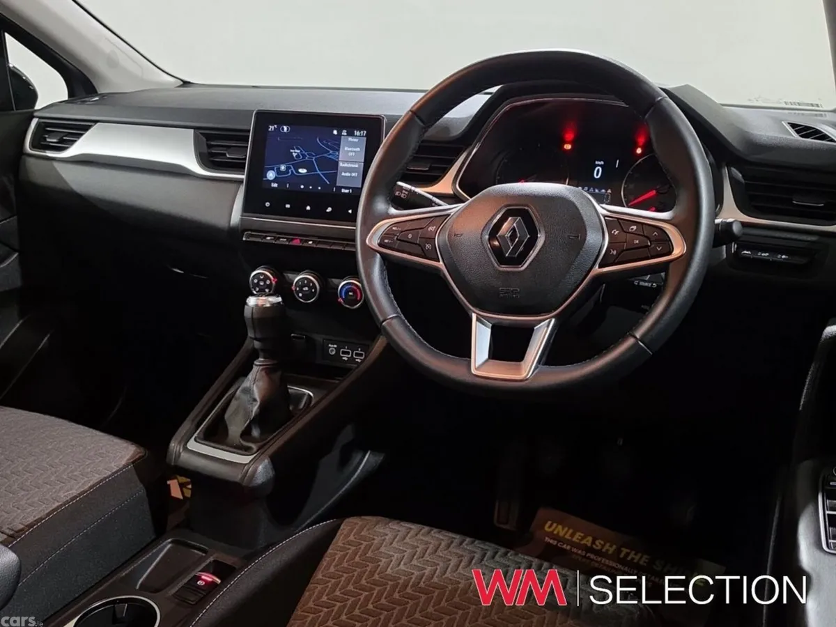 Renault Captur SUV, Petrol, 2022, Grey