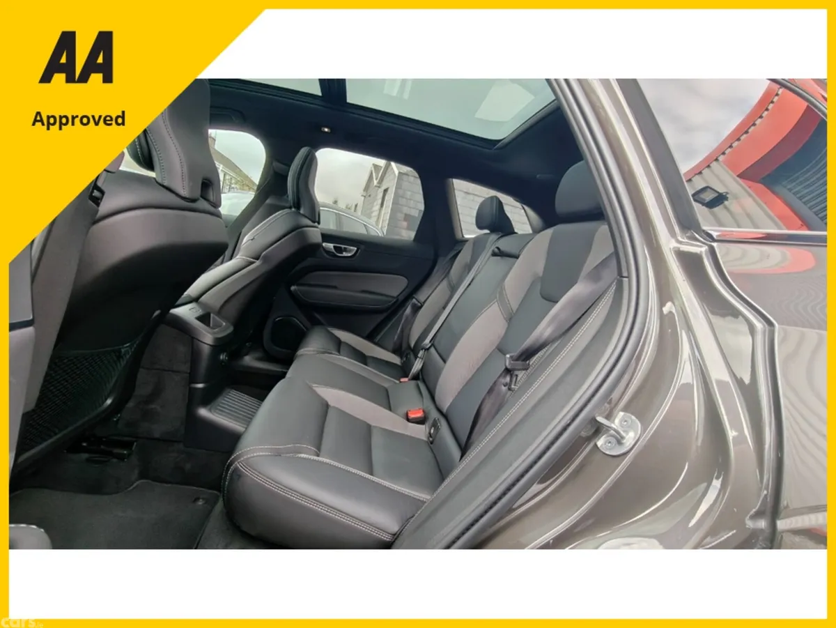 Volvo XC60 SUV, Petrol Plug-in Hybrid, 2024, Grey