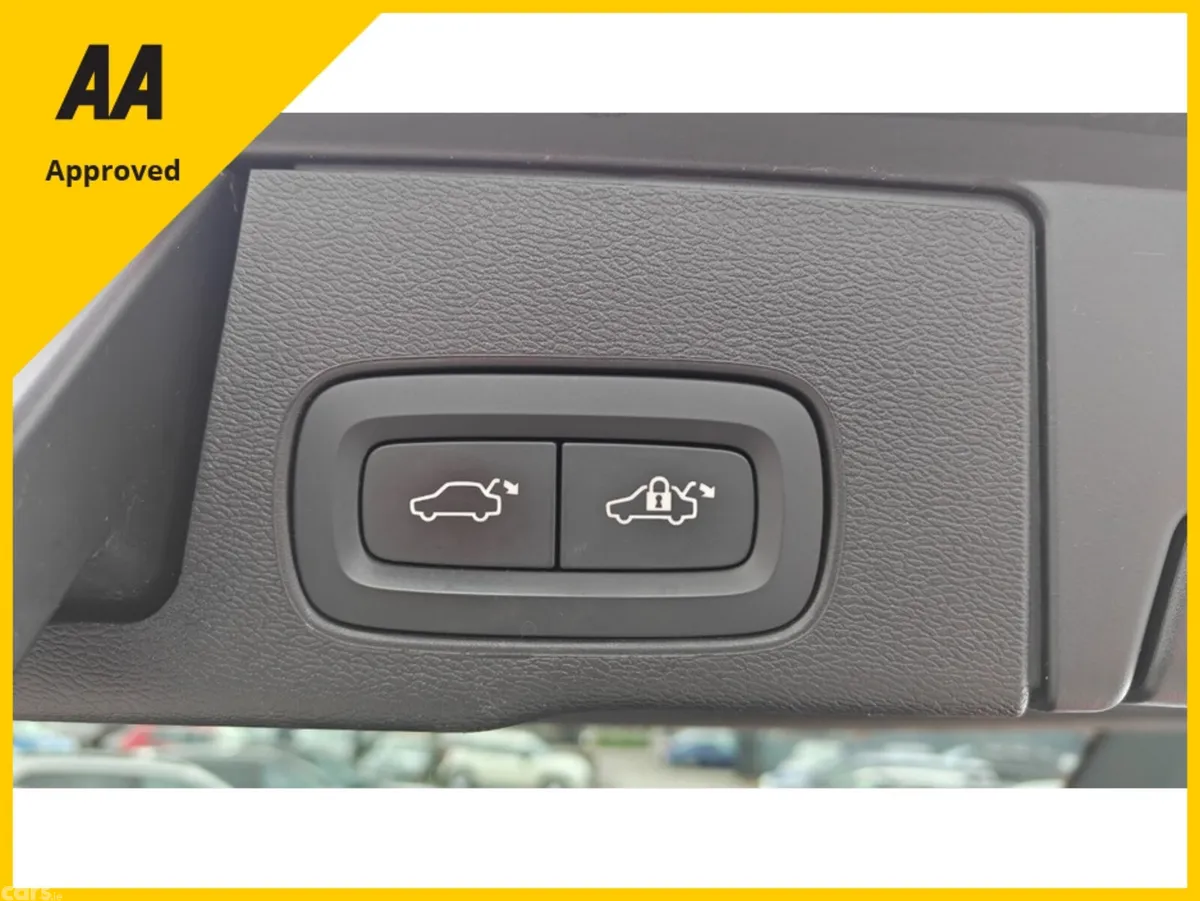Volvo XC60 SUV, Petrol Plug-in Hybrid, 2024, Grey