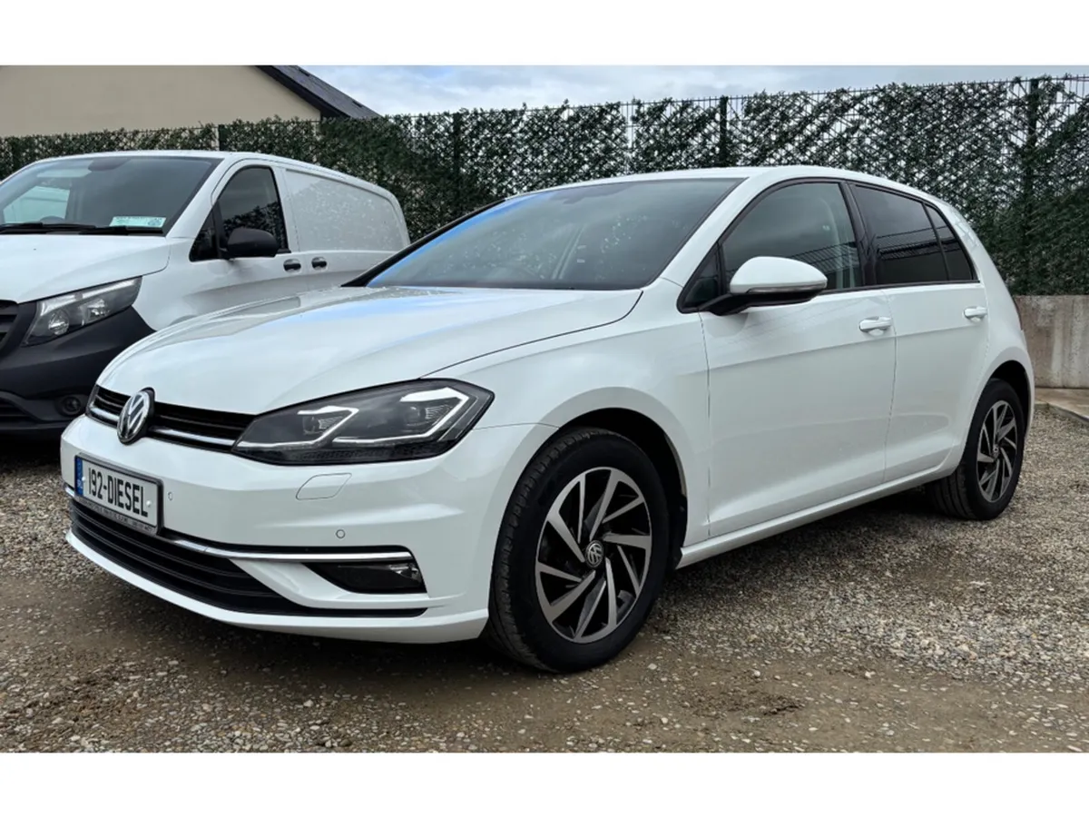 Volkswagen Golf Hatchback, Diesel, 2019, White