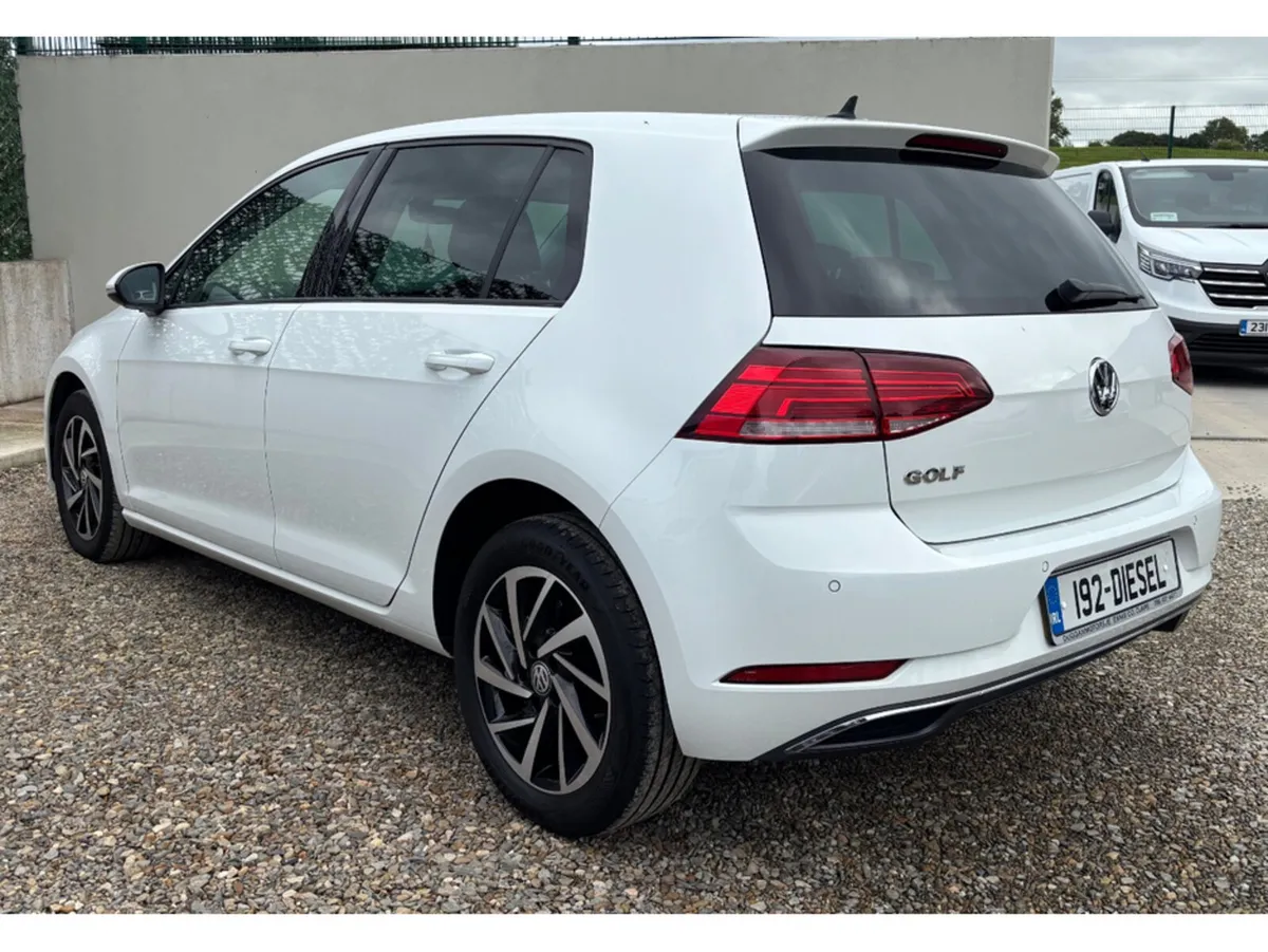 Volkswagen Golf Hatchback, Diesel, 2019, White