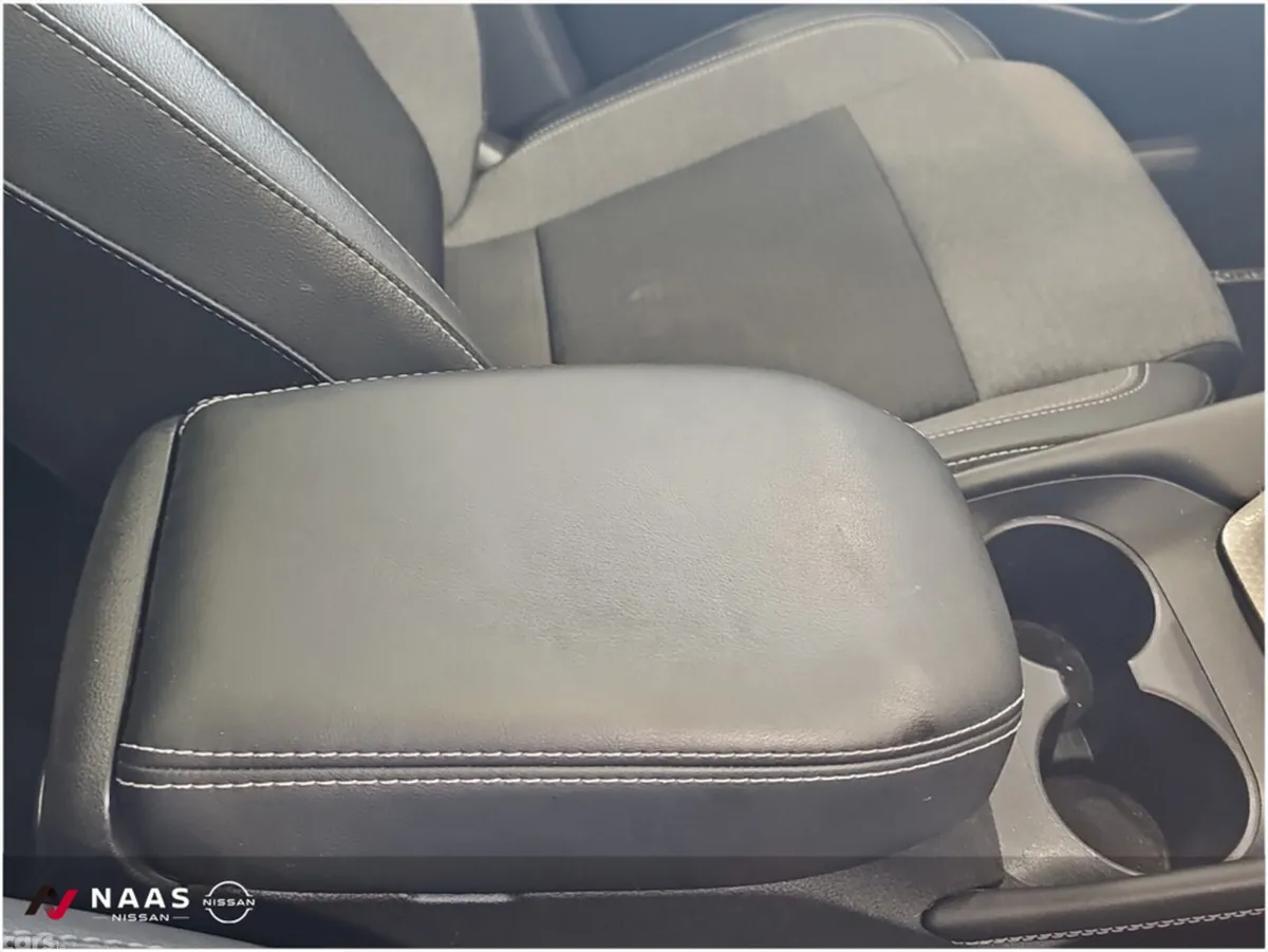 Nissan Qashqai MPV, Petrol Hybrid, 2025, Grey