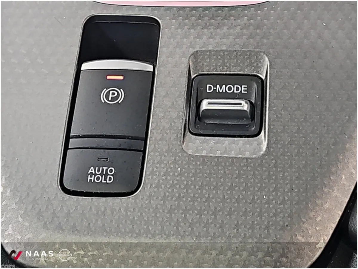 Nissan Qashqai MPV, Petrol Hybrid, 2025, Grey
