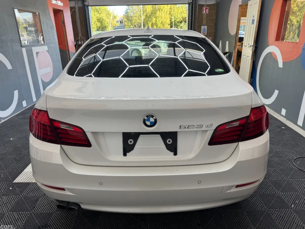 BMW 5-Series Saloon, Diesel, 2016, White