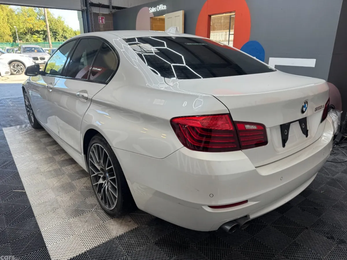 BMW 5-Series Saloon, Diesel, 2016, White