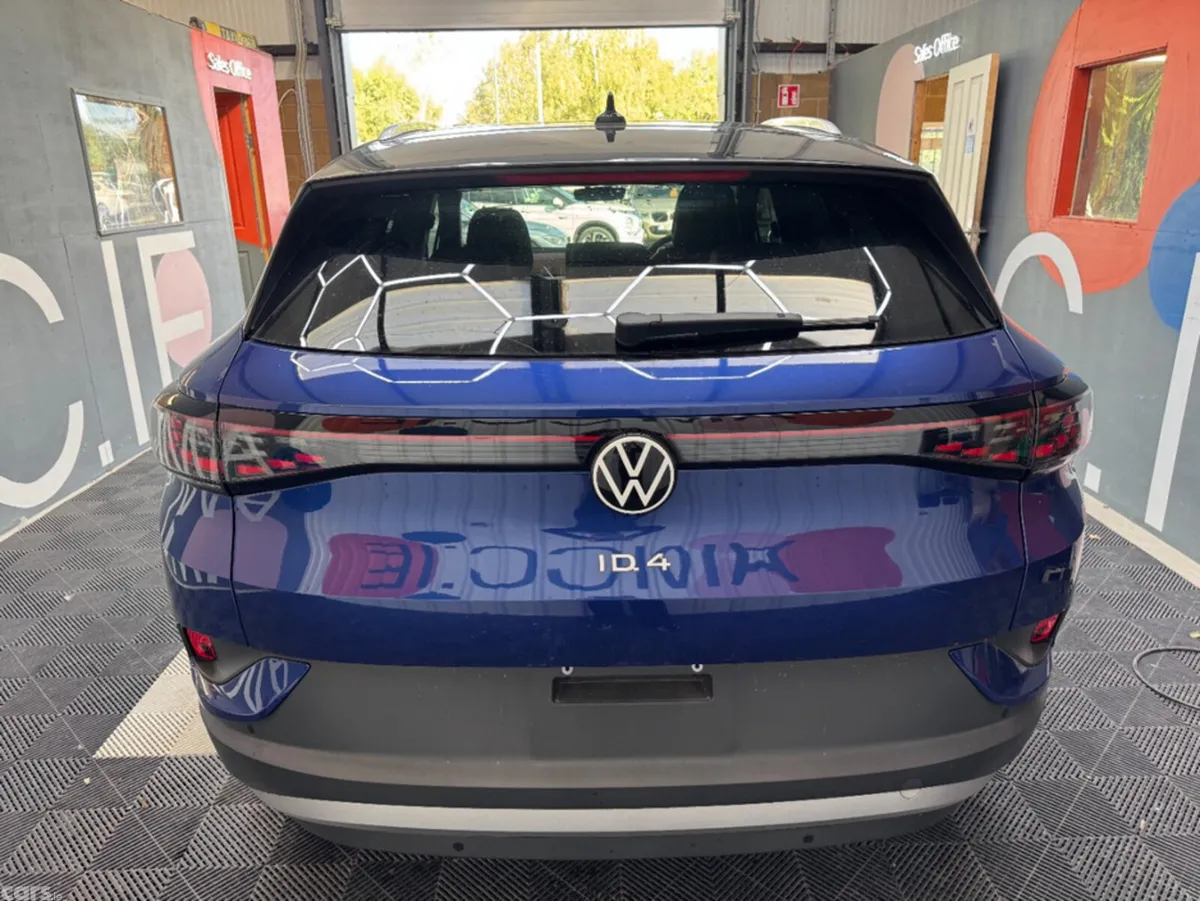 Volkswagen ID.4 SUV, Electric, 2024, Blue