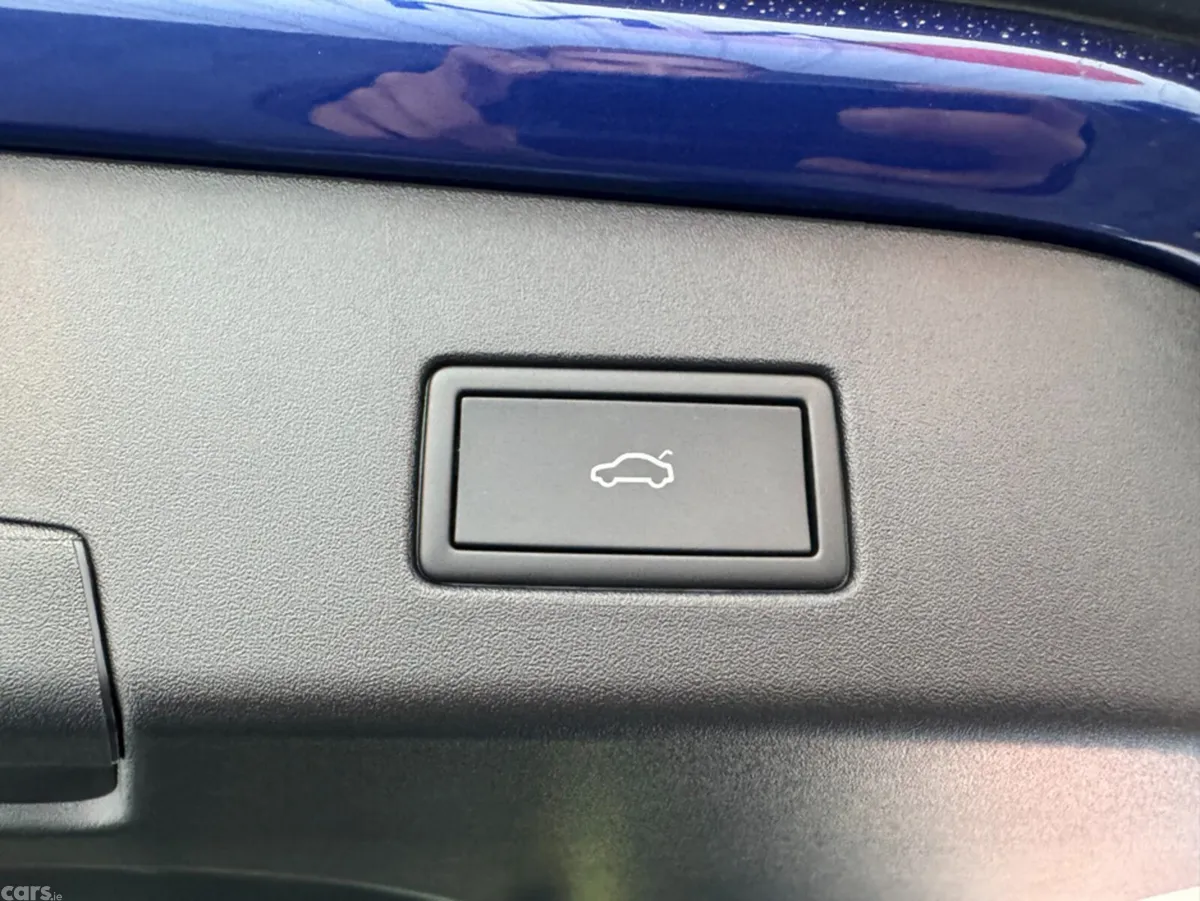 Volkswagen ID.4 SUV, Electric, 2024, Blue