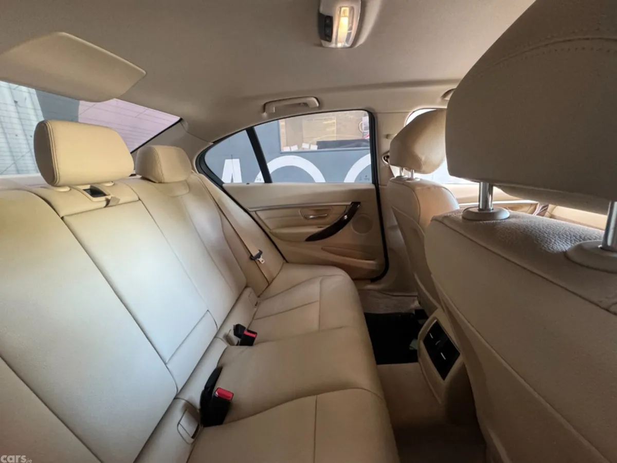 BMW 3-Series Saloon, Petrol Hybrid, 2016, Silver
