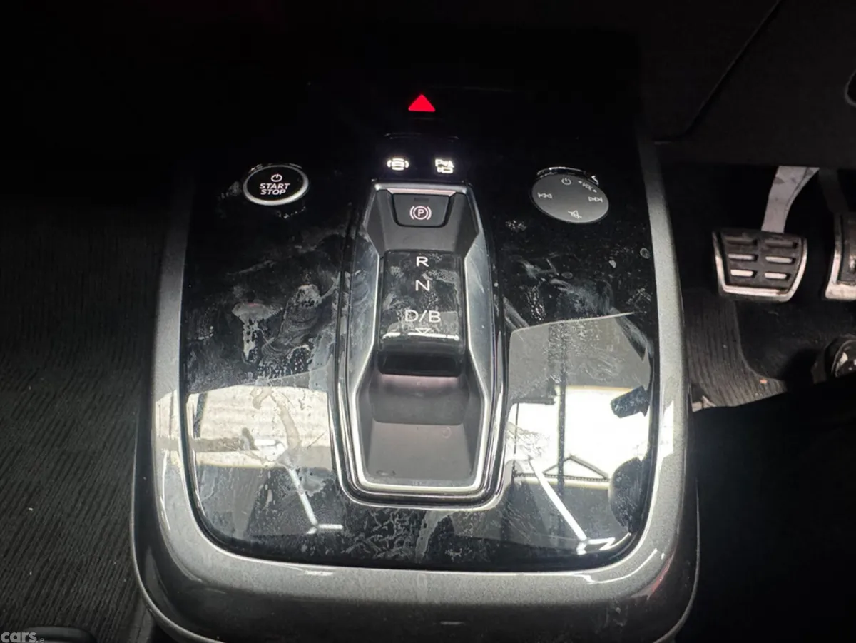 Audi Q4 e-tron SUV, Electric, 2023, White