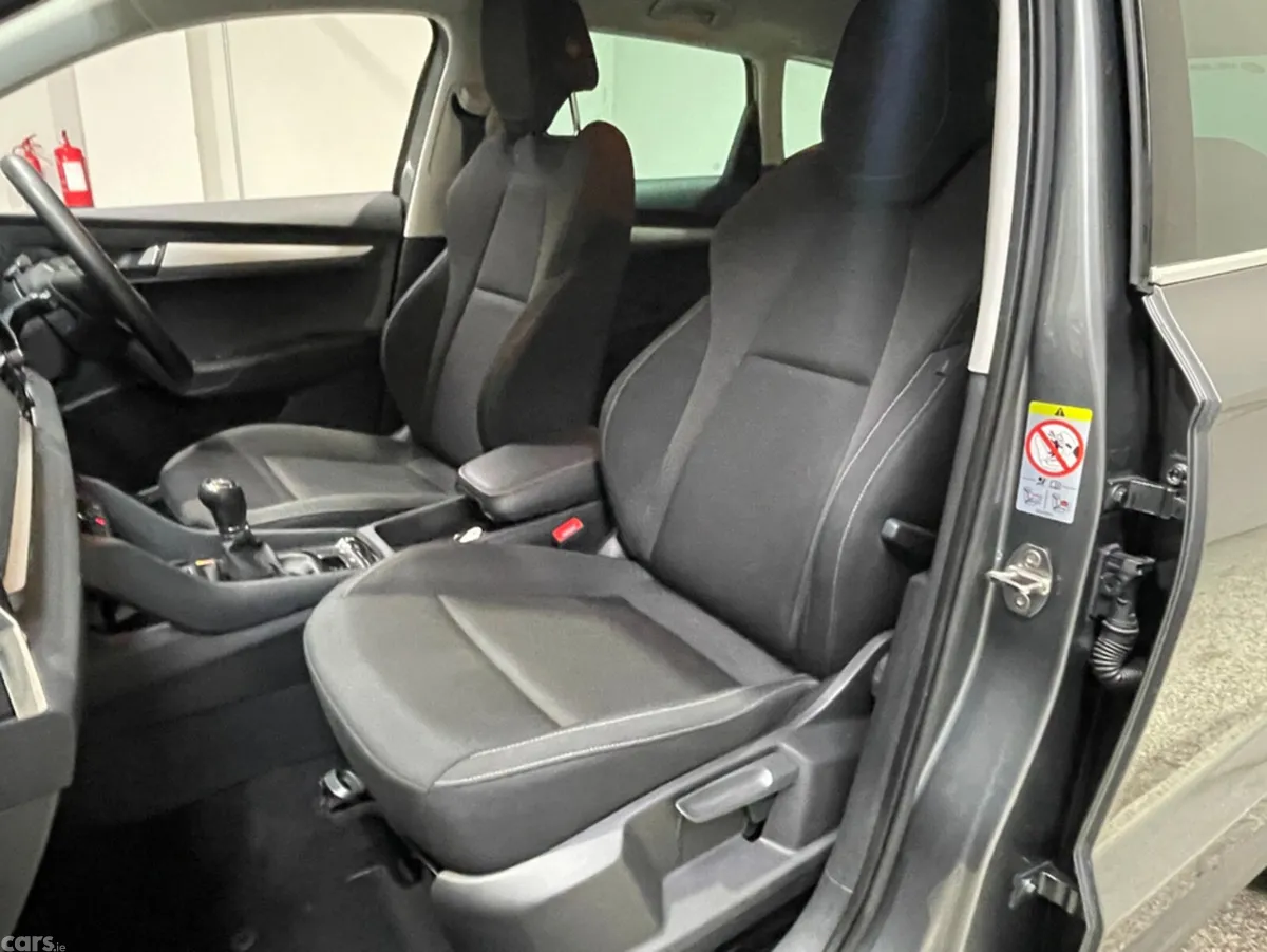 Skoda Karoq SUV, Diesel, 2024, Grey