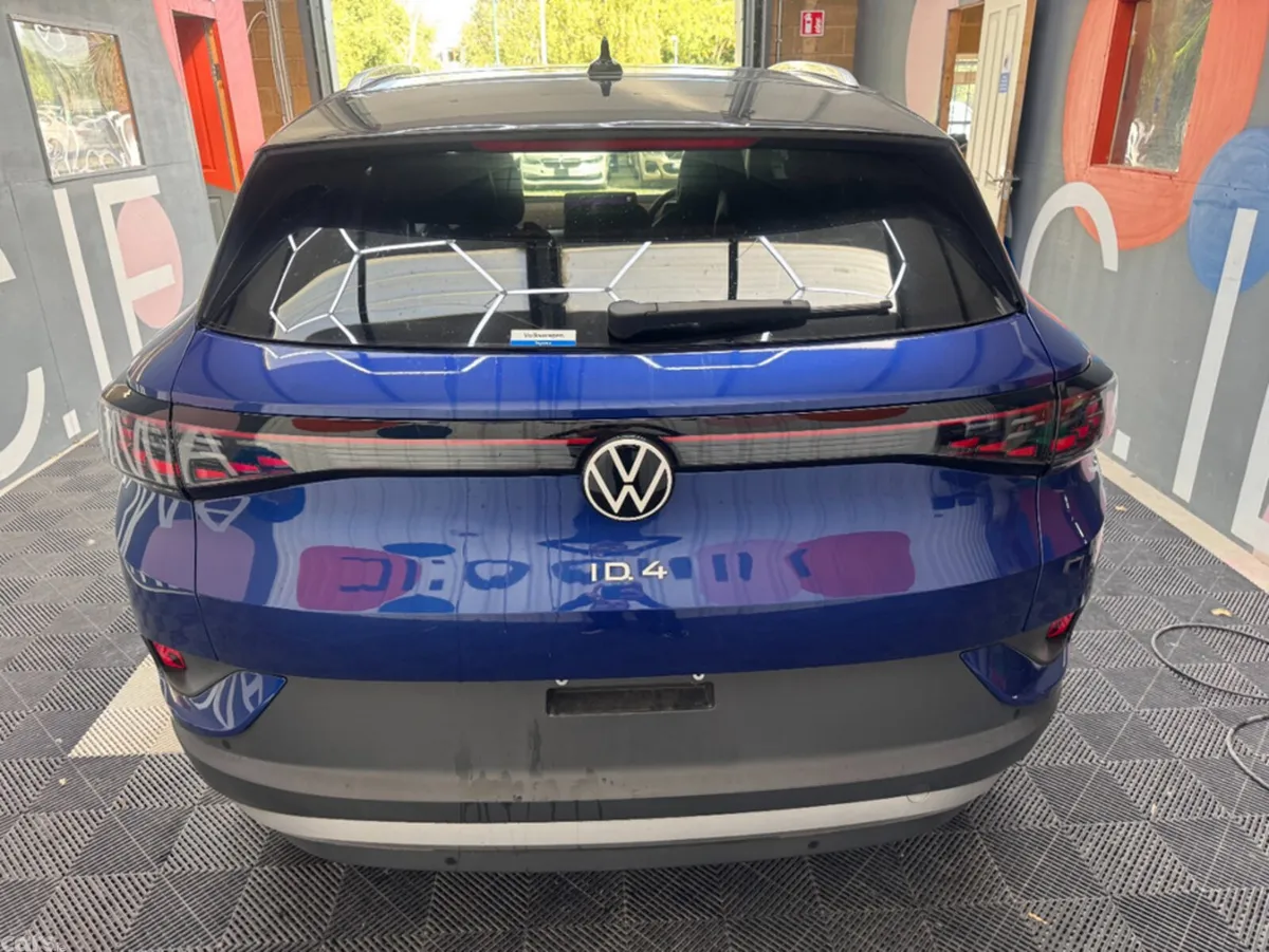 Volkswagen ID.4 Hatchback, Electric, 2024, Blue