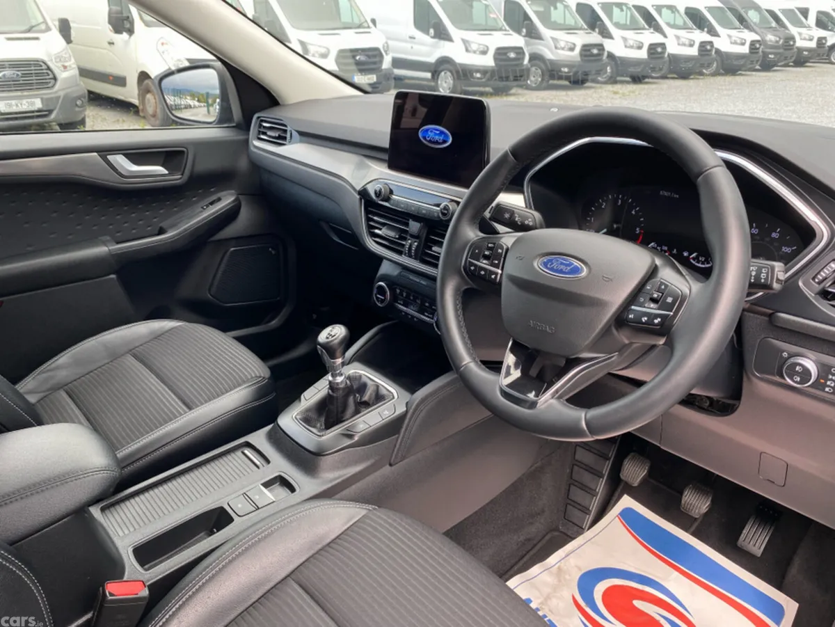 Ford Kuga Hatchback, Diesel, 2021, Blue
