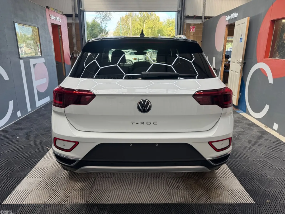 Volkswagen T-Roc SUV, Diesel, 2024, White