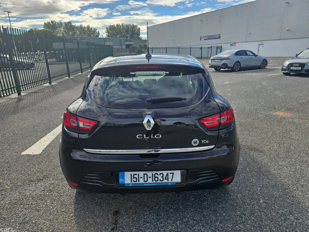 Renault Clio Hatchback, Petrol, 2015, Black
