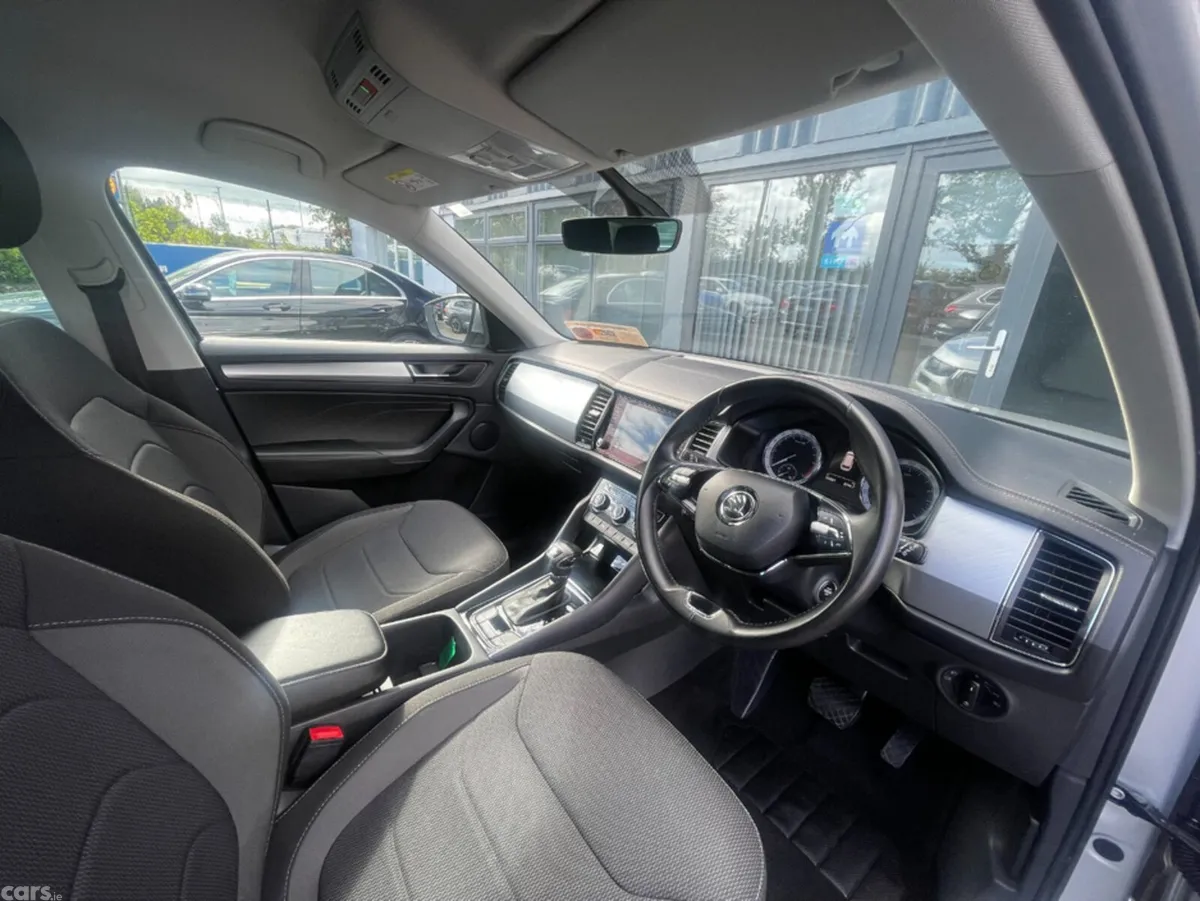 Skoda Kodiaq Estate, Diesel, 2022, Grey