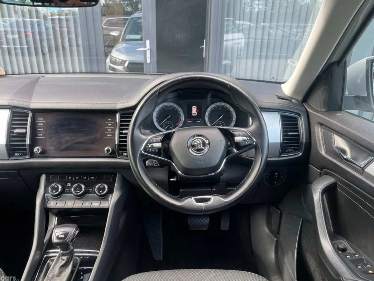 Skoda Kodiaq Estate, Diesel, 2022, Grey