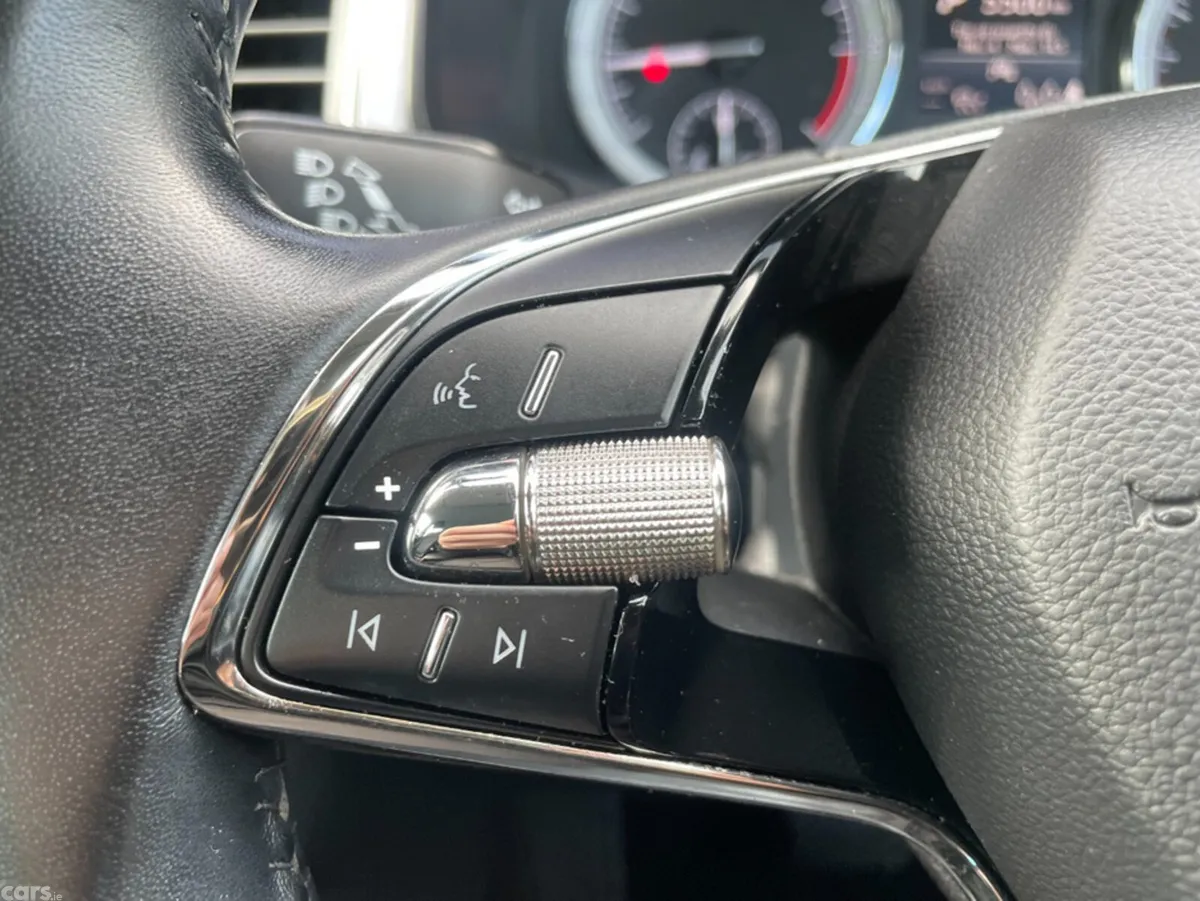 Skoda Kodiaq Estate, Diesel, 2022, Grey