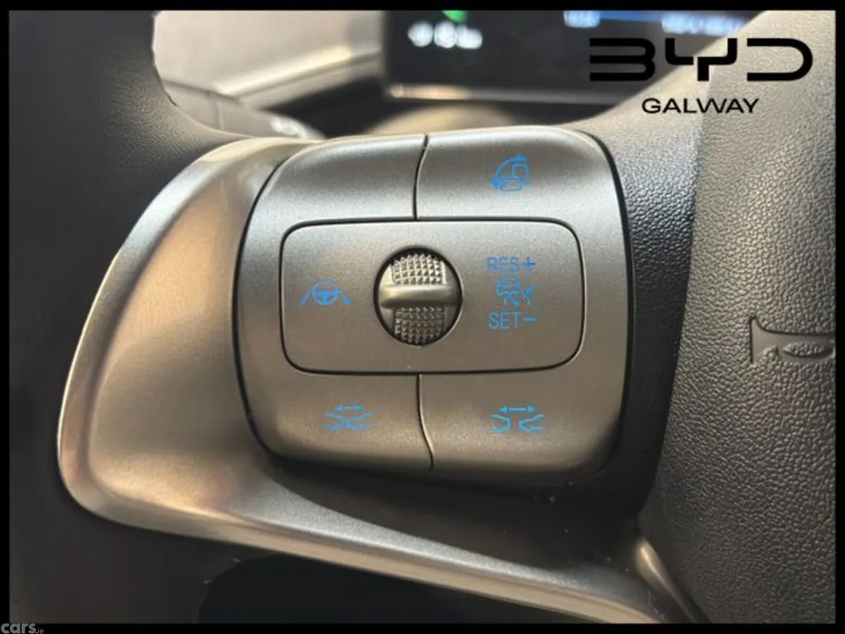 BYD DOLPHIN SURF Hatchback, Electric, 2026, Green