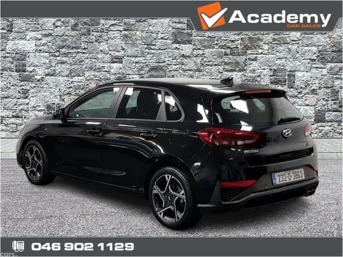 Hyundai i30 Hatchback, Petrol, 2023, Black
